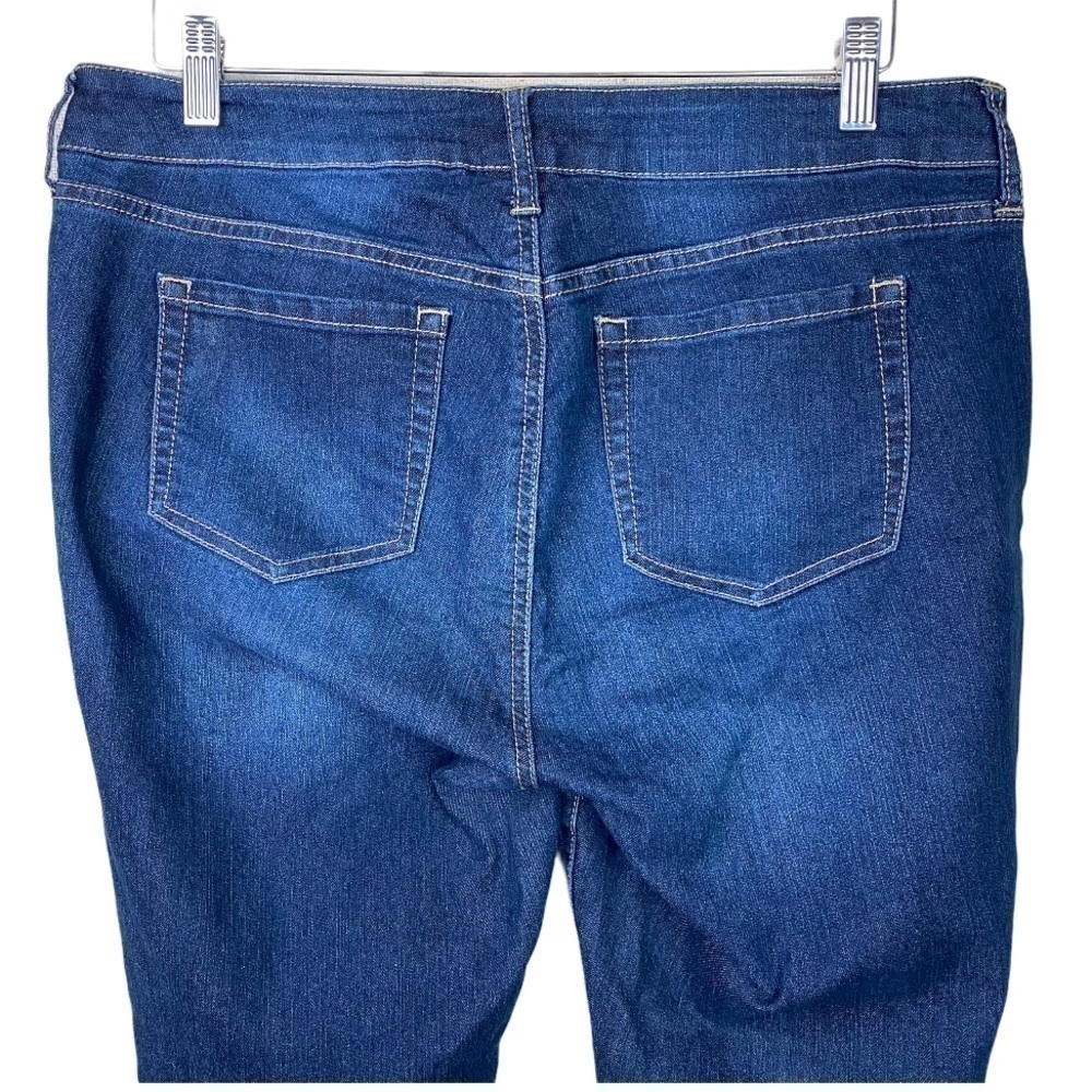 𝅺torrid CURVEY SKINNY JEAN - Picture 3 of 10